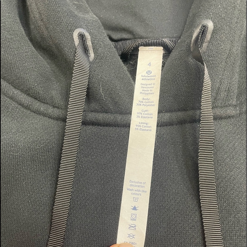 Lululemon Wind Down Pullover Size 4 Euc Black - image 2